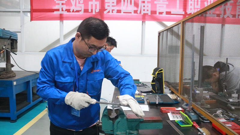 2026年宝鸡市第四届青工职业技能大赛装配钳工实操..